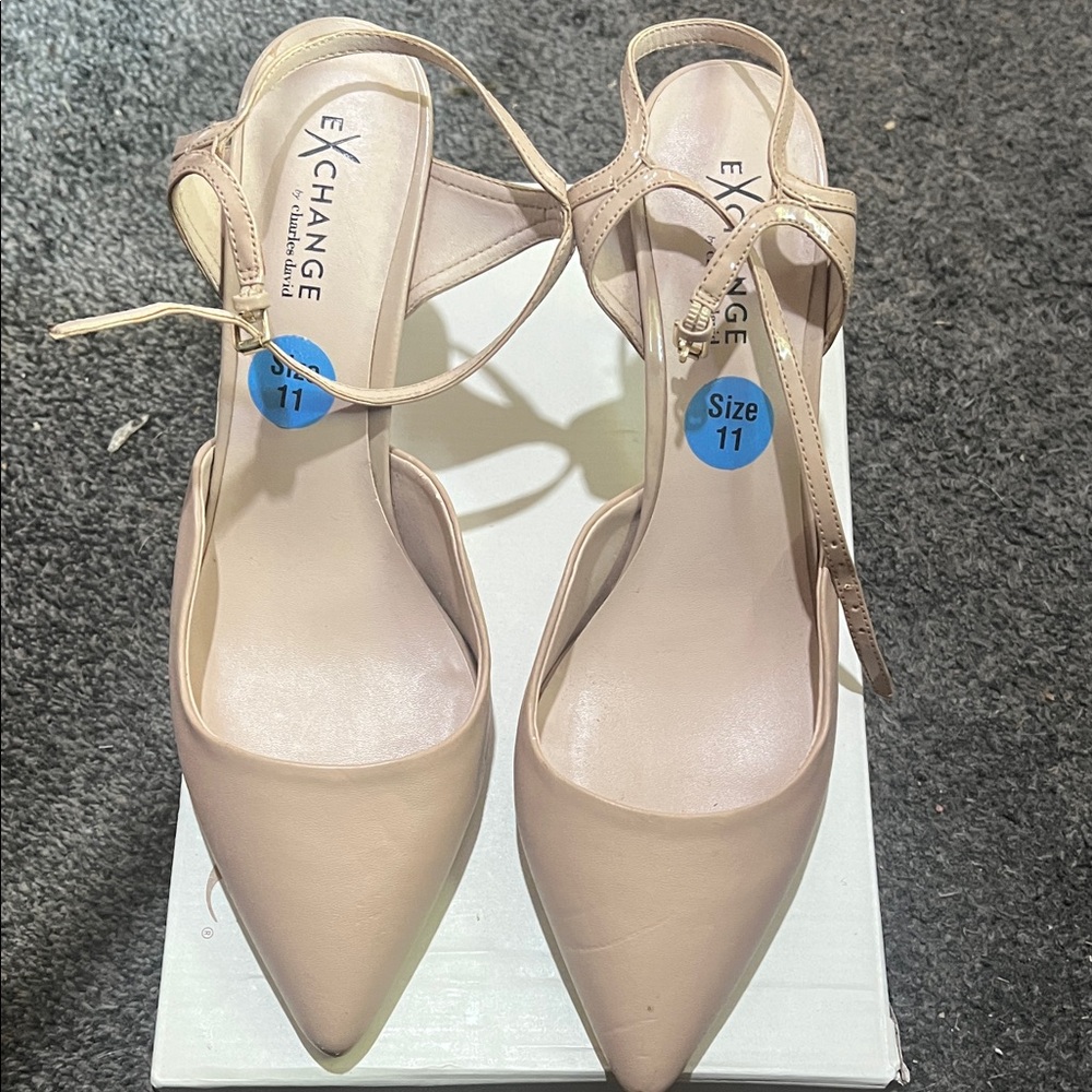 EXCHANGE Women's Beige Heels